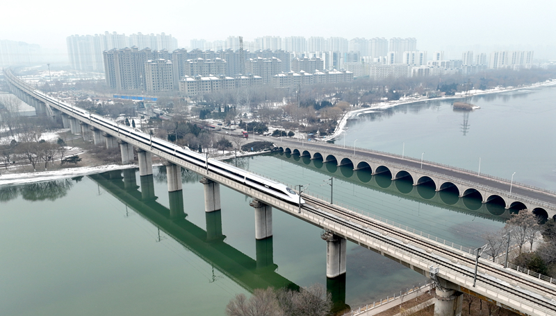 全国铁路1月10日起实行新列车运行图