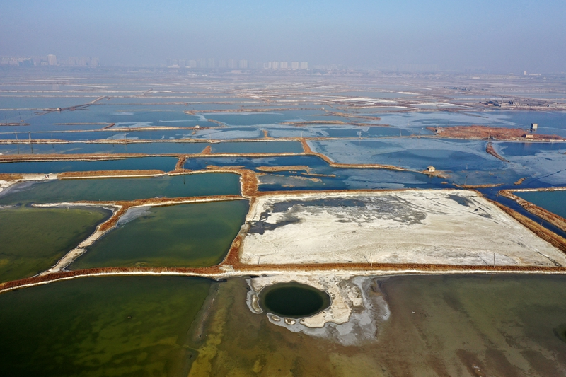 山西运城：冬日盐湖景如画