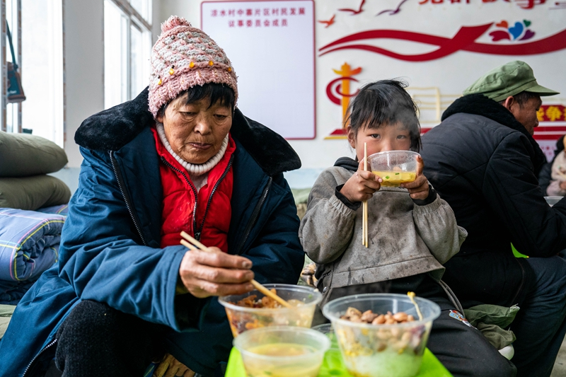 云南镇雄：受灾群众灾后生活有保障