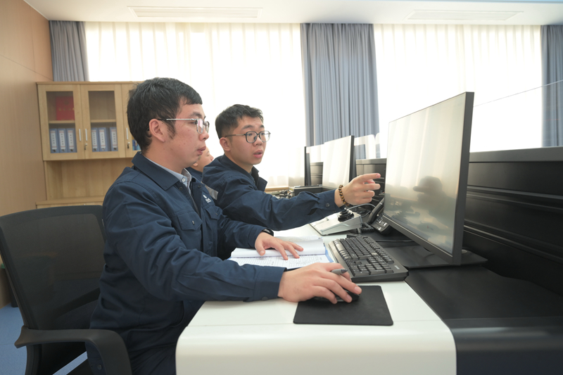 厦门：智能海上环卫系统“呵护”美丽海岸线