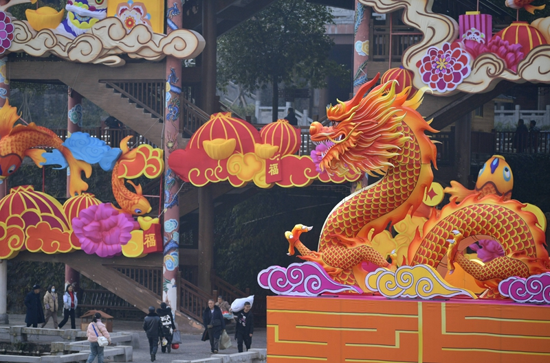 张灯结彩年味浓