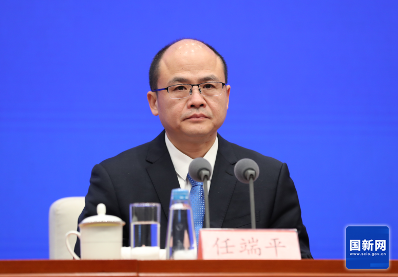 国务院新闻办就激发经营主体活力、助力经济高质量发展举行发布会