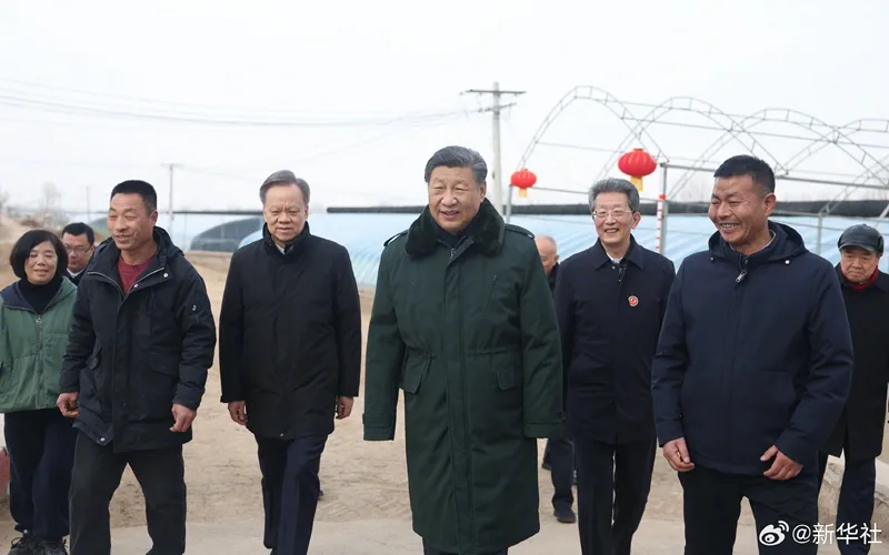 习近平春节前夕在天津看望慰问基层干部群众