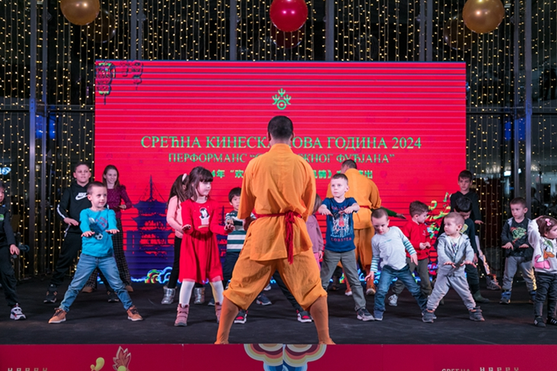 温暖迎春 全球共庆中国年——龙年春节庆祝活动在多国举行