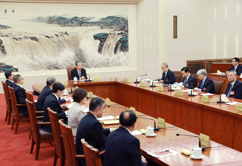 十四届全国人大常委会举行第二十二次委员长会议
