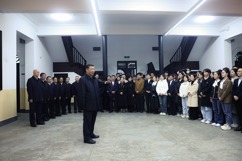 习近平在湖南考察时强调：坚持改革创新求真务实 奋力谱写中国式现代化湖南篇章
