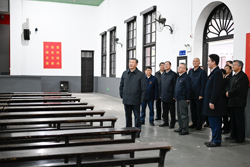 习近平在湖南考察时强调：坚持改革创新求真务实 奋力谱写中国式现代化湖南篇章