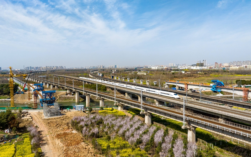 安徽合肥：铁路建设忙