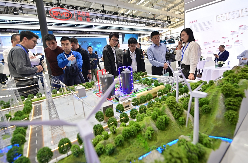第十二届储能国际峰会暨展览会在北京举行