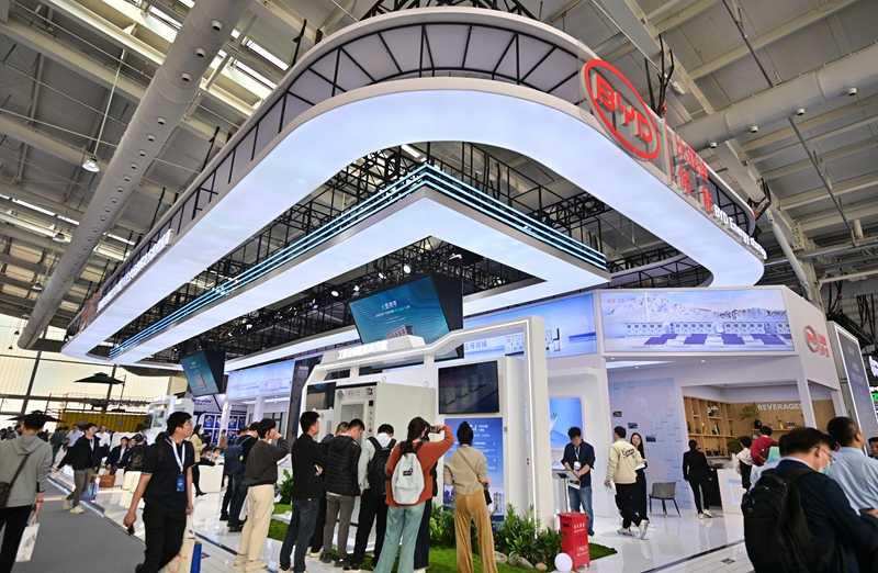 第十二届储能国际峰会暨展览会在北京举行