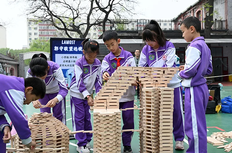 巧手搭建 感受魅力中国