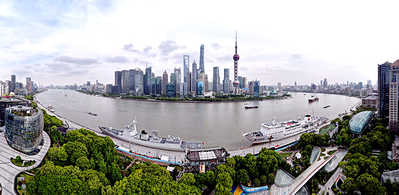 海军成立纪念日舰艇开放活动在上海举行