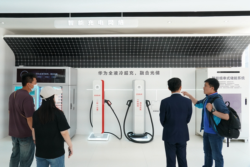 北京车展：智能化成新能源汽车新亮点