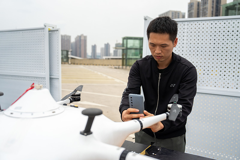 探访湖南首条常态化低空物流应用航线