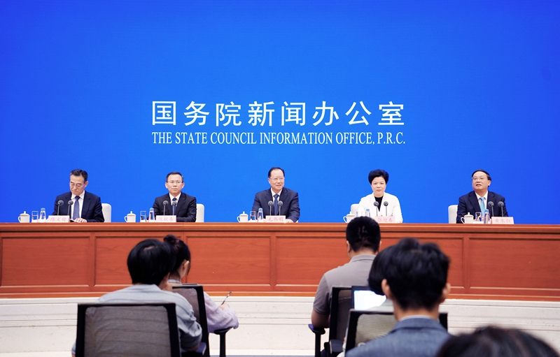 国新办举行“推动高质量发展”系列主题新闻发布会 围绕“聚焦高质量发展 在推动中部地区崛起和长江经济带发展中奋勇争先”作介绍