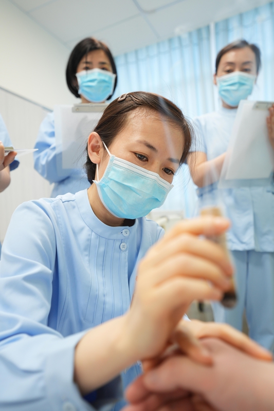 迎接国际护士节