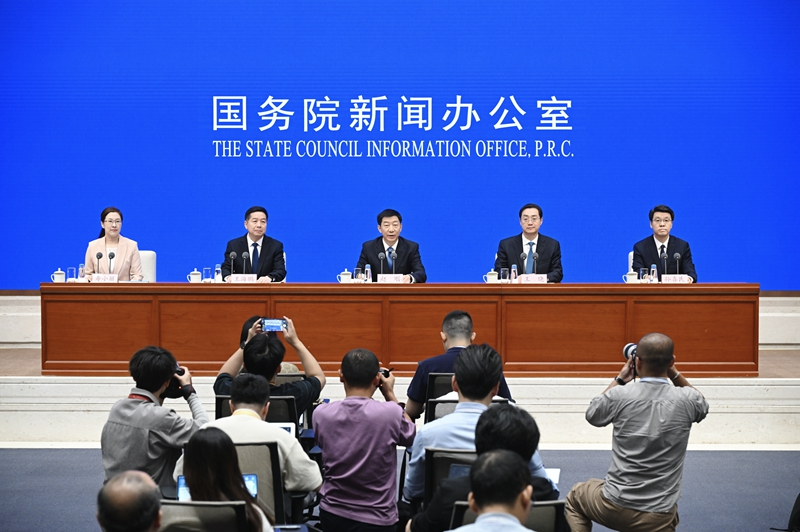 国新办举行“推动高质量发展”系列主题新闻发布会 围绕“谱写陕西新篇 争做西部示范”作介绍