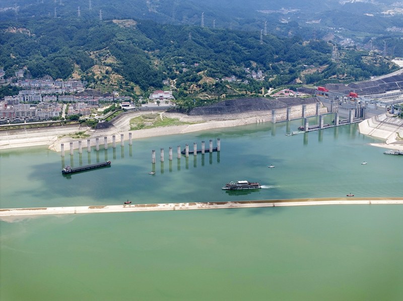 三峡水库提前完成汛前消落