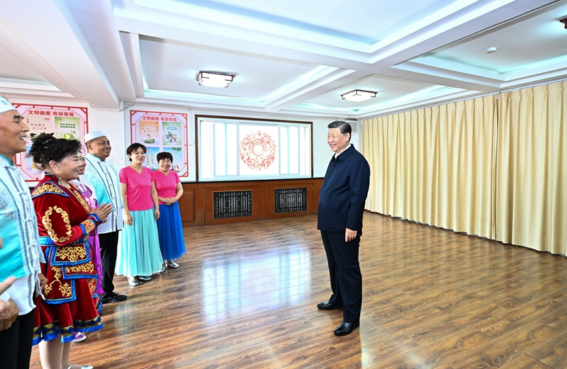 习近平在宁夏考察时强调：建设黄河流域生态保护和高质量发展先行区 在中国式现代化建设中谱写好宁夏篇章