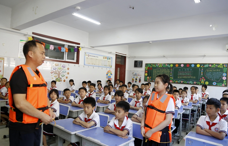 学安全 迎暑假