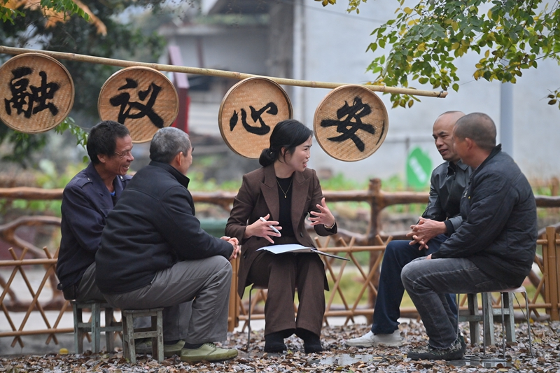 确保党始终成为时代先锋、民族脊梁——写在中国共产党成立103周年之际