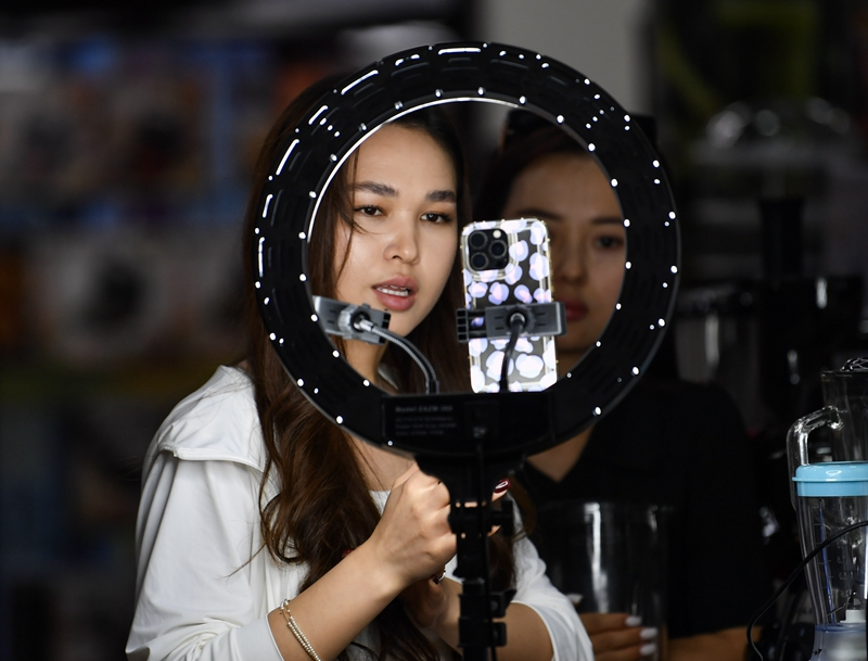 在“上合故事”里感受“和合”向上的时代力量
