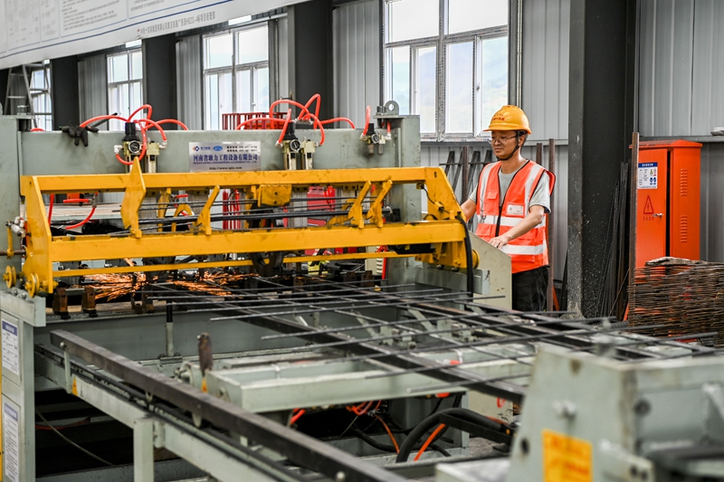 黄百铁路广西段隧道工程建设加速推进