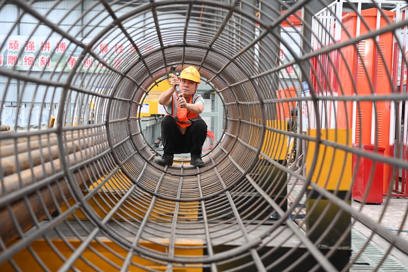 黄百铁路广西段隧道工程建设加速推进