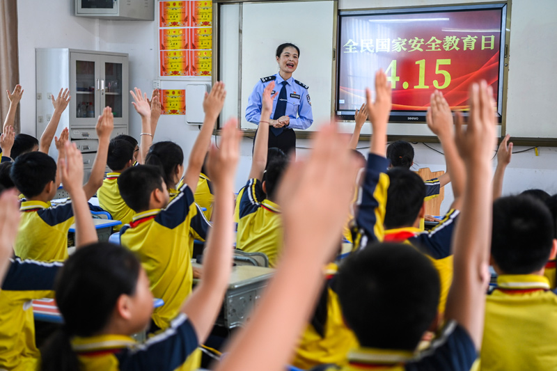 《中共中央关于进一步全面深化改革、推进中国式现代化的决定》诞生记