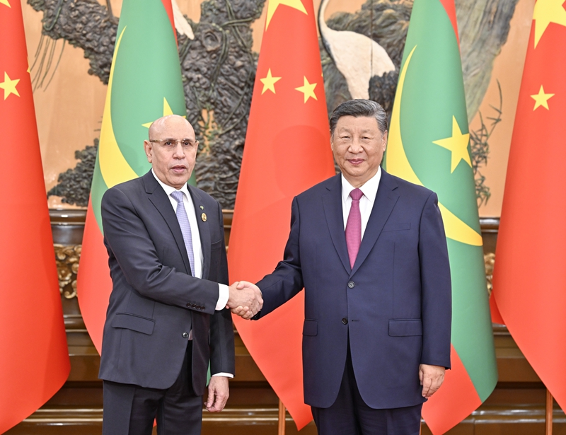 国家主席习近平在北京人民大会堂会见来华出席中非合作论坛北京峰会的毛里塔尼亚总统加兹瓦尼