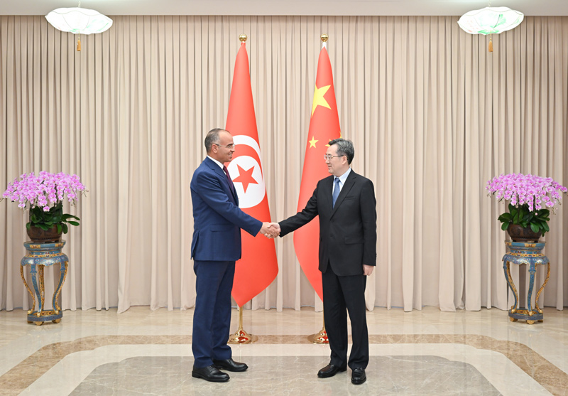 丁薛祥分别会见肯尼亚总统鲁托、卢旺达总统卡加梅、突尼斯总理马杜里