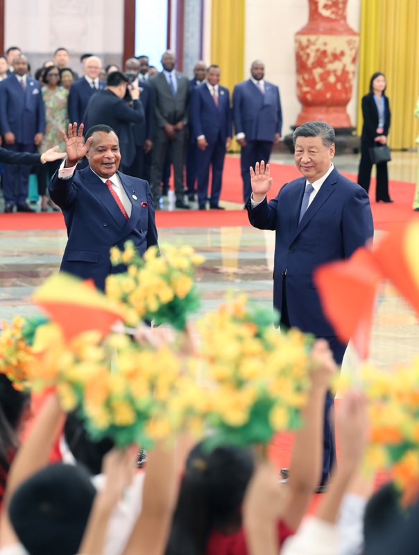 习近平同刚果（布）总统萨苏会谈