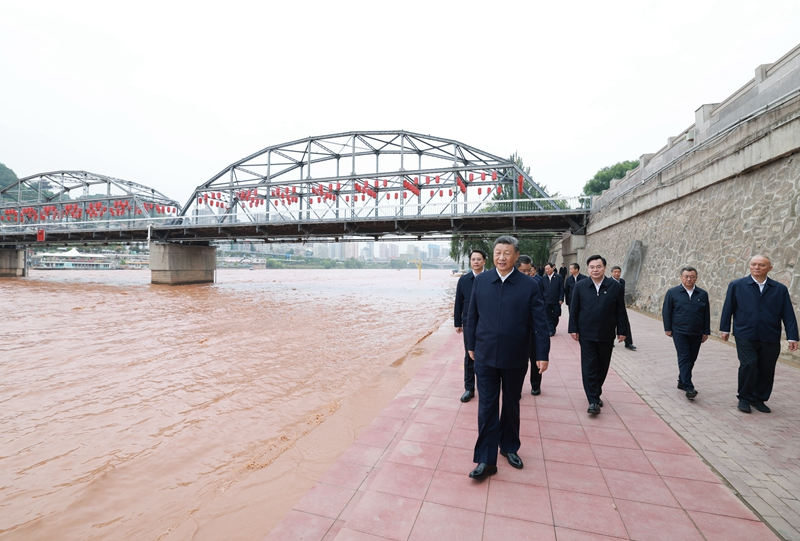 习近平在甘肃考察时强调 深化改革勇于创新苦干实干富民兴陇 奋力谱写中国式现代化甘肃篇章 途中在陕西宝鸡考察