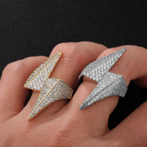 Hip Hop Full Zircon Jewelry Iced Out Signet Design Luxury Fashion Lightning Ring for Women Men Wholesale Brass Gold Plated Rings